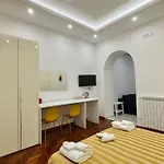 Soluma' Chiaja 4* Nápoles