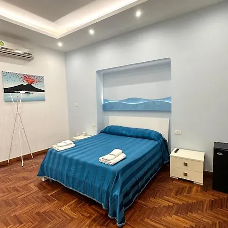 Soluma' Chiaja Bed & Breakfast