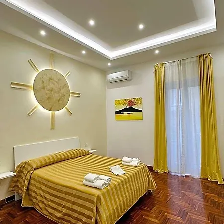 Soluma' Chiaja Bed & Breakfast Naples