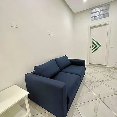 Soluma' Chiaja Naples
