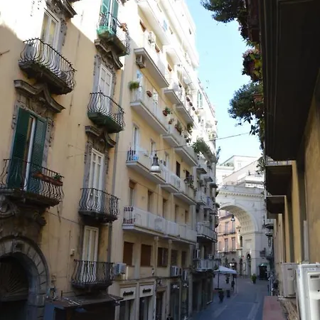 Bed & Breakfast Soluma' Chiaja 4*